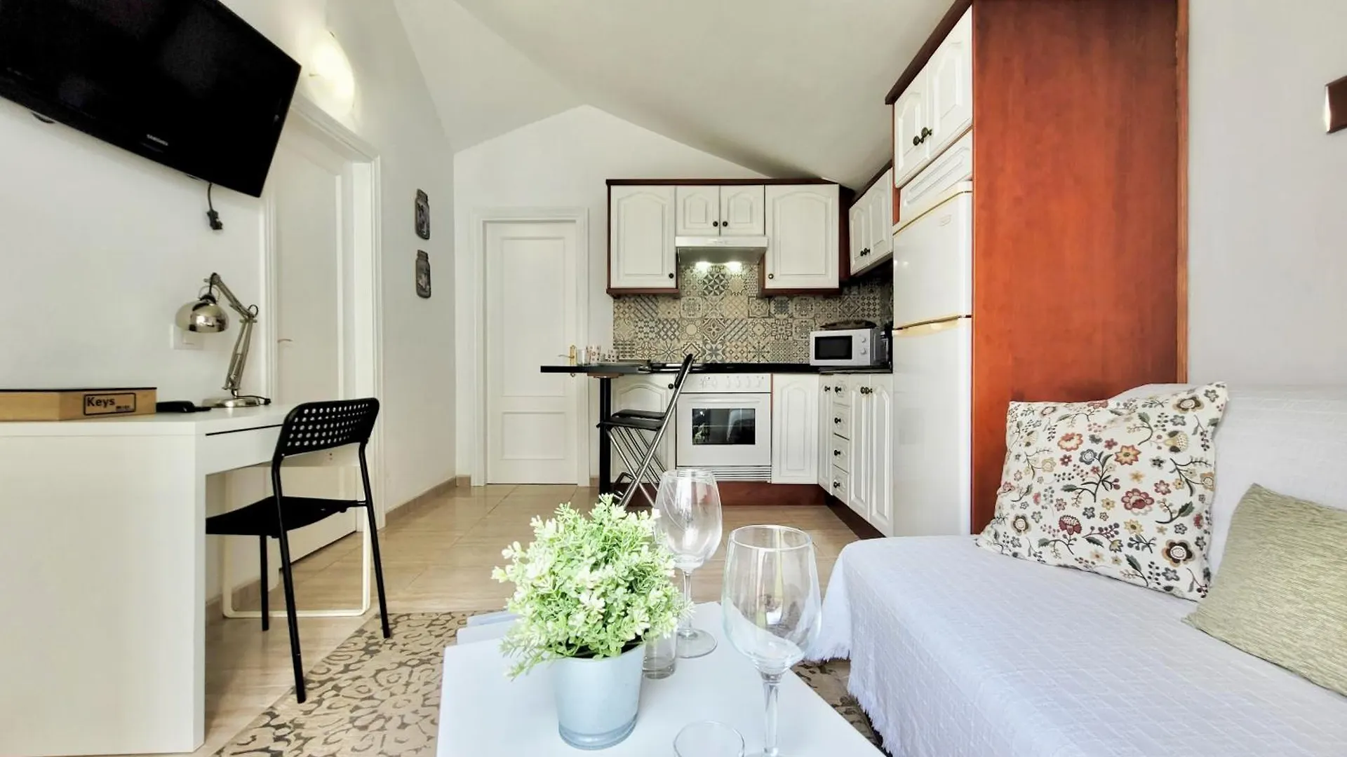 Miranda Penthouse Ad With Free Parking Apartment Puerto de la Cruz  0*, Puerto de la Cruz (Tenerife)